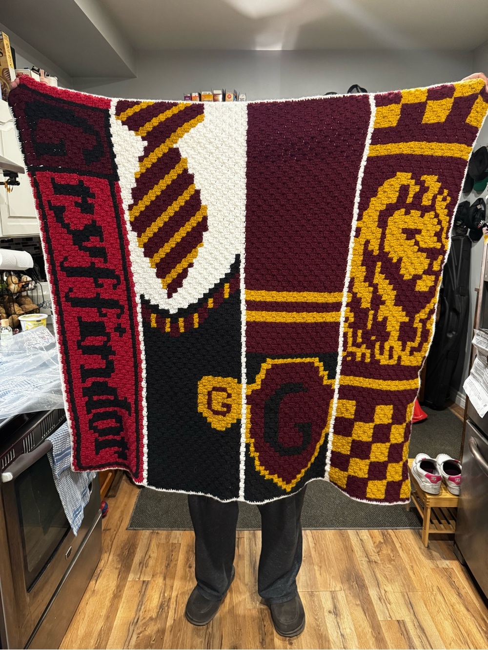Gryffindor-Inspired Maroon and Gold Crochet Throw Blanket